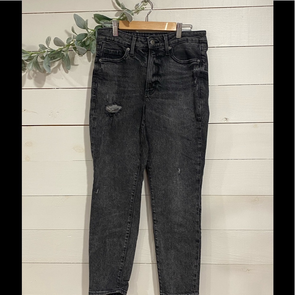 Black High Rise Straight Jeans